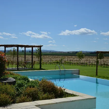 Hotel Resort-le Terre Dei Cavalieri 3*